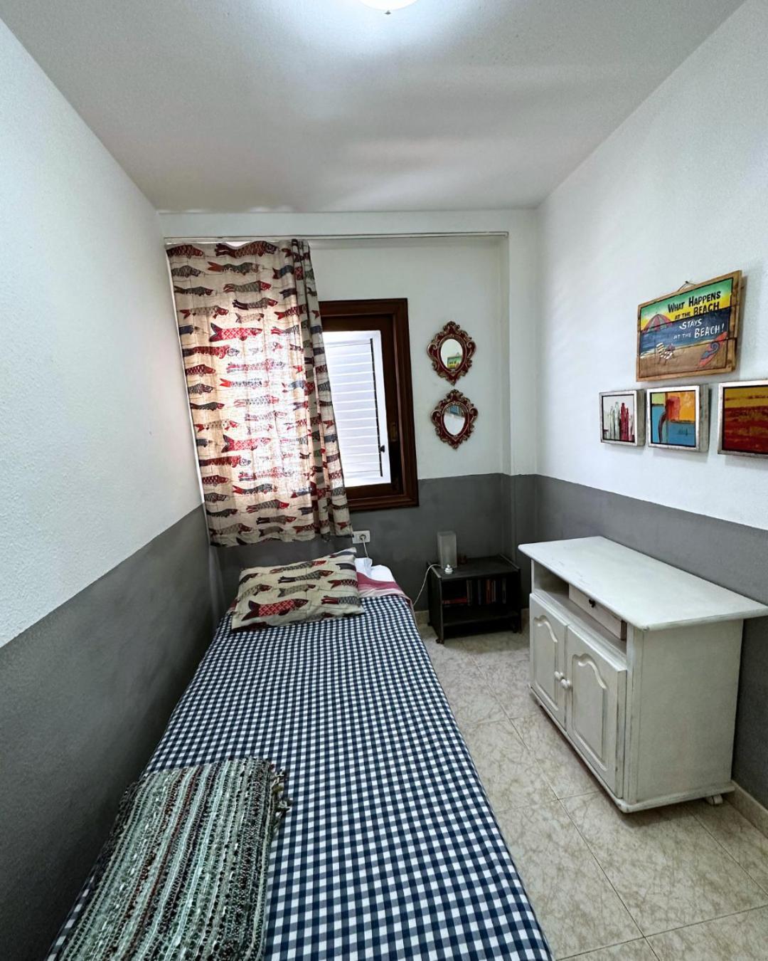 Oceanside Escape Apartment *